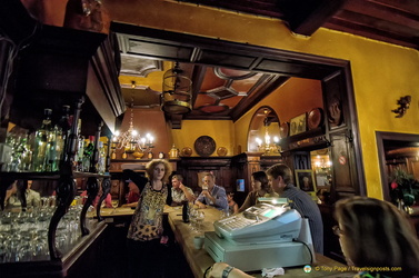 The Bar at Aux Bon Vieux Temps